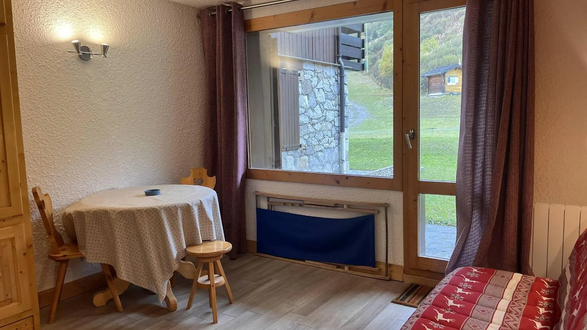 Appartement Cosy Pres Des Pistes Avec Kitchenette Equipee - Fr-1-355-246 Les Allues